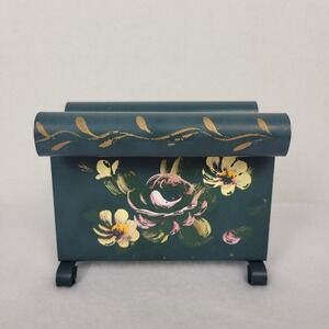 VTG HAND PAINTED TOLE Metal Letter Holder Napkin Green Rose Floral 5" W 4" H